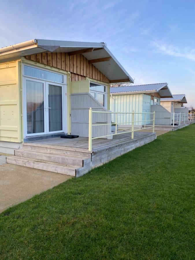 Lake View Lodge Chichester Exterior foto